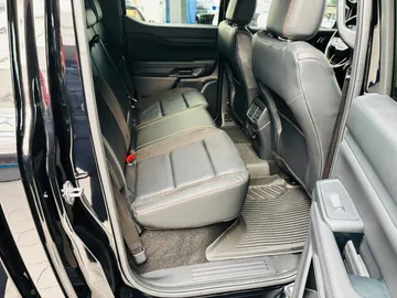 Car image 47