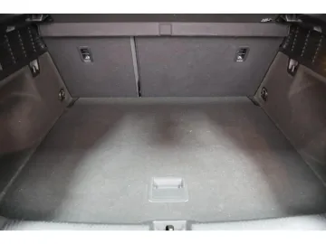 Car image 45