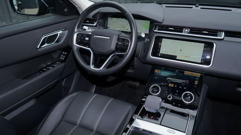 Car image 27