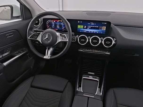 Mercedes-Benz GLA 250 165 kW image number 19