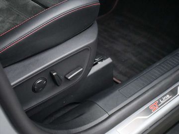 Car image 37