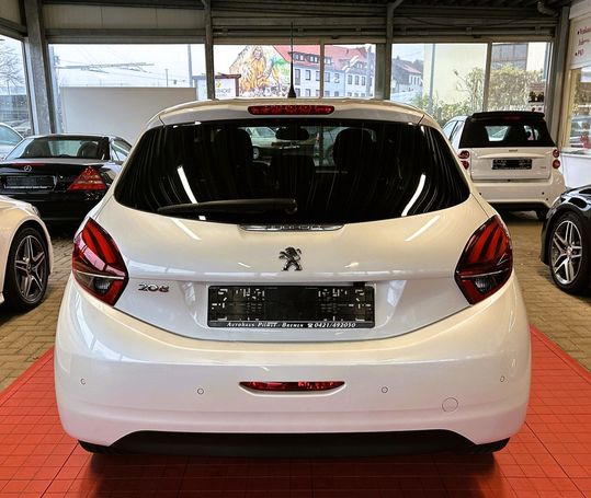 Peugeot 208 61 kW image number 6