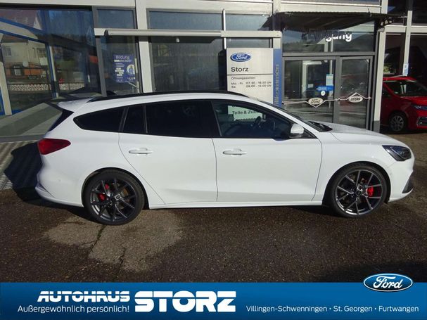 Ford Focus ST 206 kW image number 5