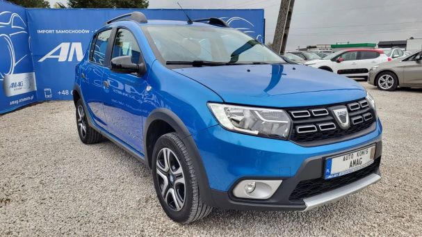 Dacia Sandero Stepway TCe 100 74 kW image number 2