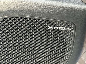 Car image 37