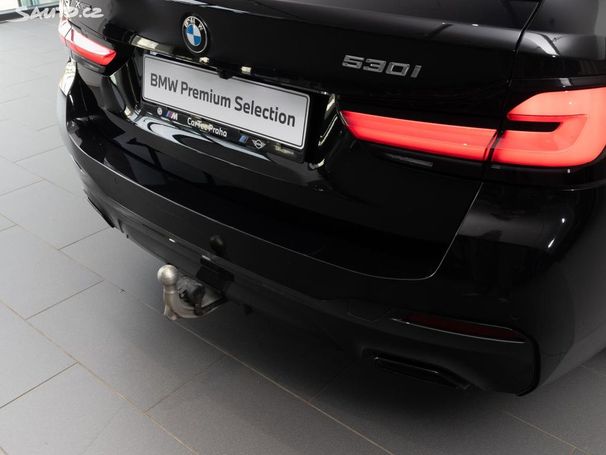 BMW 530i Touring xDrive 185 kW image number 23