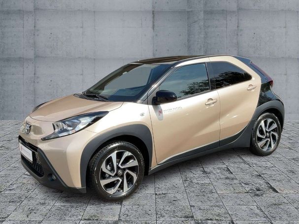 Toyota Aygo X 1.0 53 kW image number 1