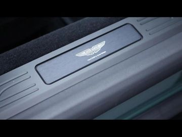 Car image 33
