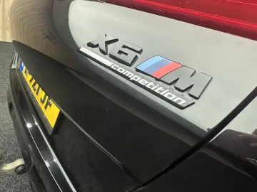 Car image 48