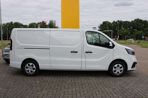 Renault Trafic Van L2H1 E-Tech 90 kW image number 9