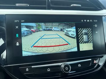 Car image 24