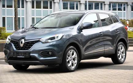Car image 2