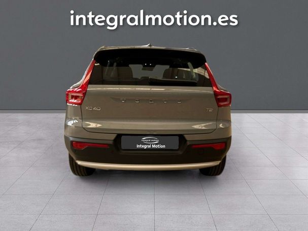 Volvo XC40 T2 95 kW image number 24