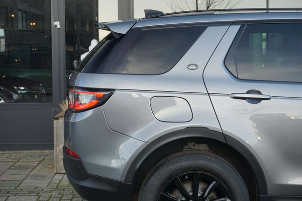 Land Rover Discovery Sport P300e 227 kW image number 29