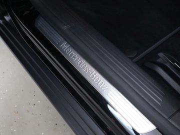 Car image 41