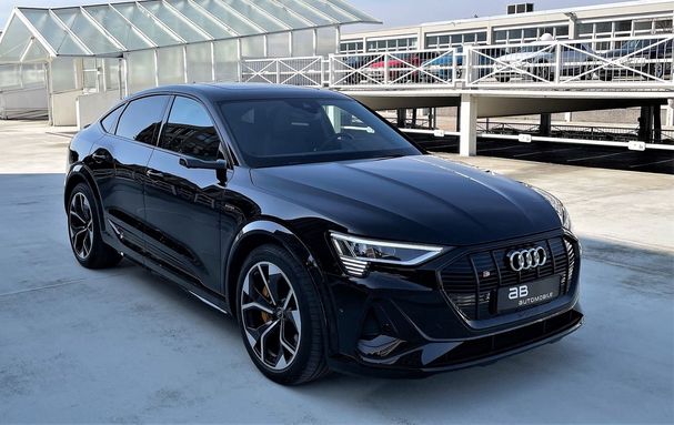 Audi e-tron quattro Sportback 370 kW image number 2