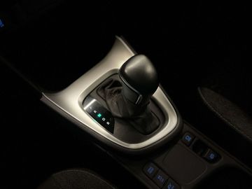 Car image 22