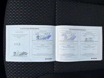 Car image 23