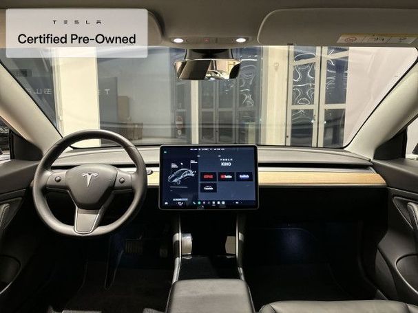 Tesla Model 3 Long Range AWD 258 kW image number 16