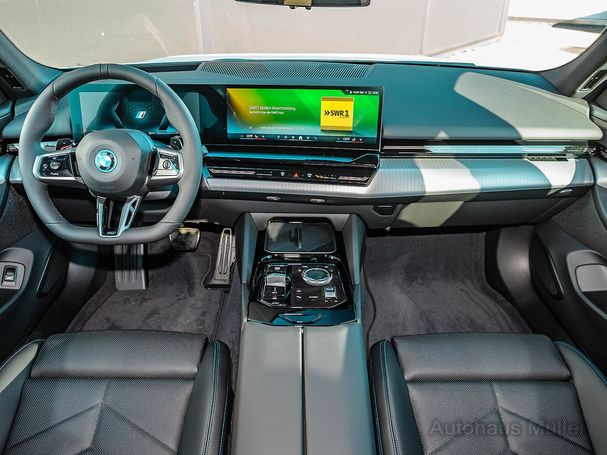 BMW 530 e 220 kW image number 6