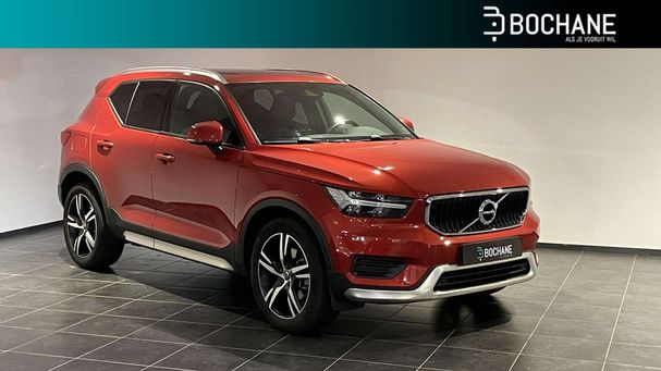 Volvo XC40 T4 Momentum 140 kW image number 1