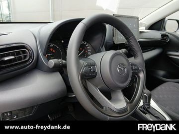 Car image 18