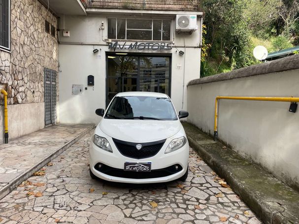 Lancia Ypsilon 51 kW image number 3