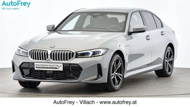 BMW 330 xDrive 185 kW image number 1