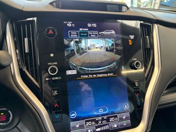 Car image 32