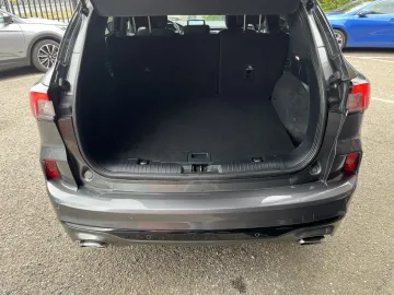 Car image 34