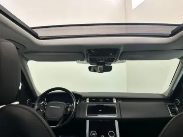 Car image 33
