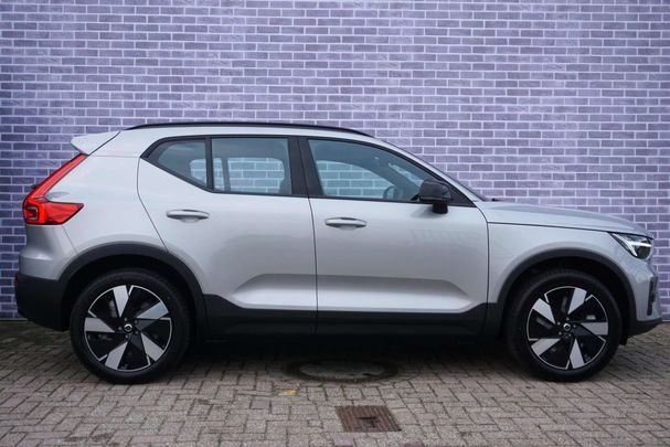 Volvo XC40 Recharge Extended Range Core 185 kW image number 15