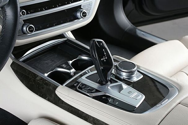 BMW 730d 195 kW image number 9