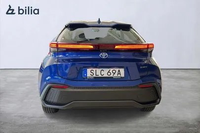 Car image 3