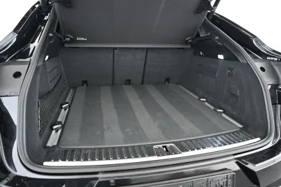 Car image 41