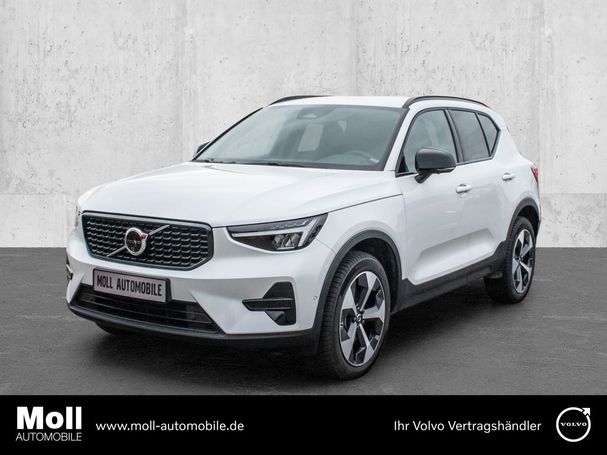 Volvo XC40 B4 Plus Dark 145 kW image number 1