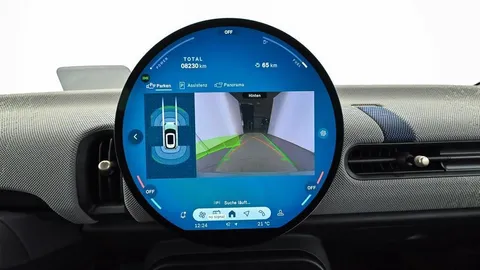 Car image 21
