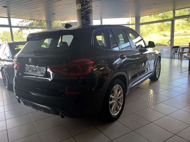 BMW X3 xDrive20i 135 kW image number 3