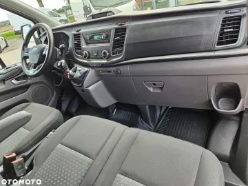 Car image 31