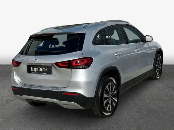 Mercedes-Benz GLA 220 Style 140 kW image number 3