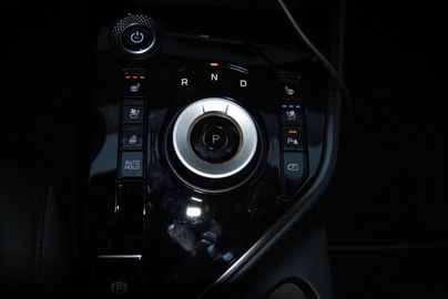 Car image 36