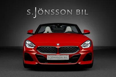 Car image 3