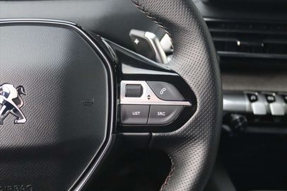 Car image 36