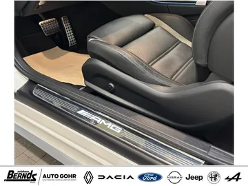 Car image 33