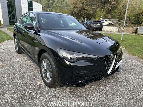 Alfa Romeo Stelvio Diesel AT8 118 kW image number 2