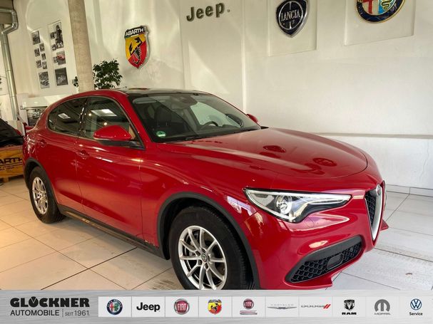 Alfa Romeo Stelvio 2.2 Diesel 118 kW image number 2