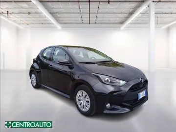 Car image 2