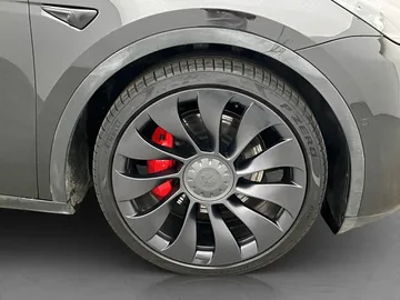 Car image 29