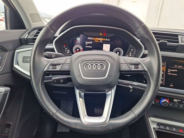 Audi Q3 35 TFSI 110 kW image number 9