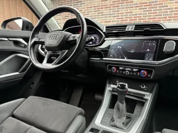 Car image 47